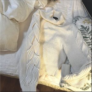 Express Cream color sweater Women xs New without tag